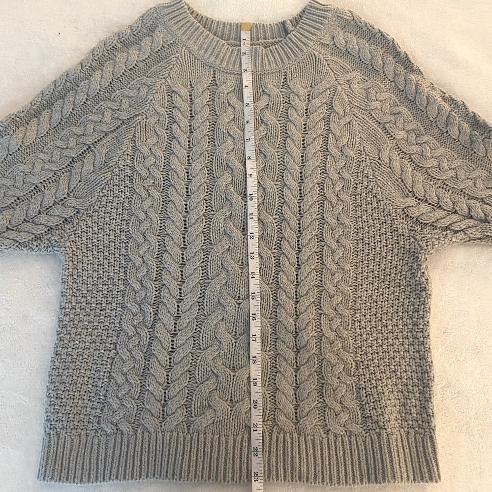Aerie Gray Cable Knit Women's Sweater - Picture 4 of 8